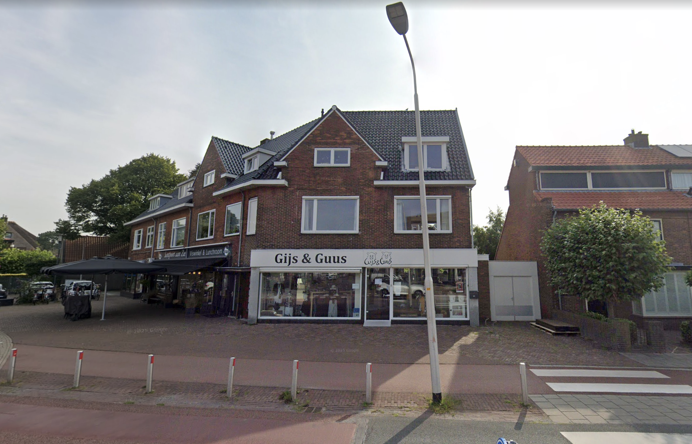 Pand aan de Broekbergenlaan 42 in Santpoort-Noord